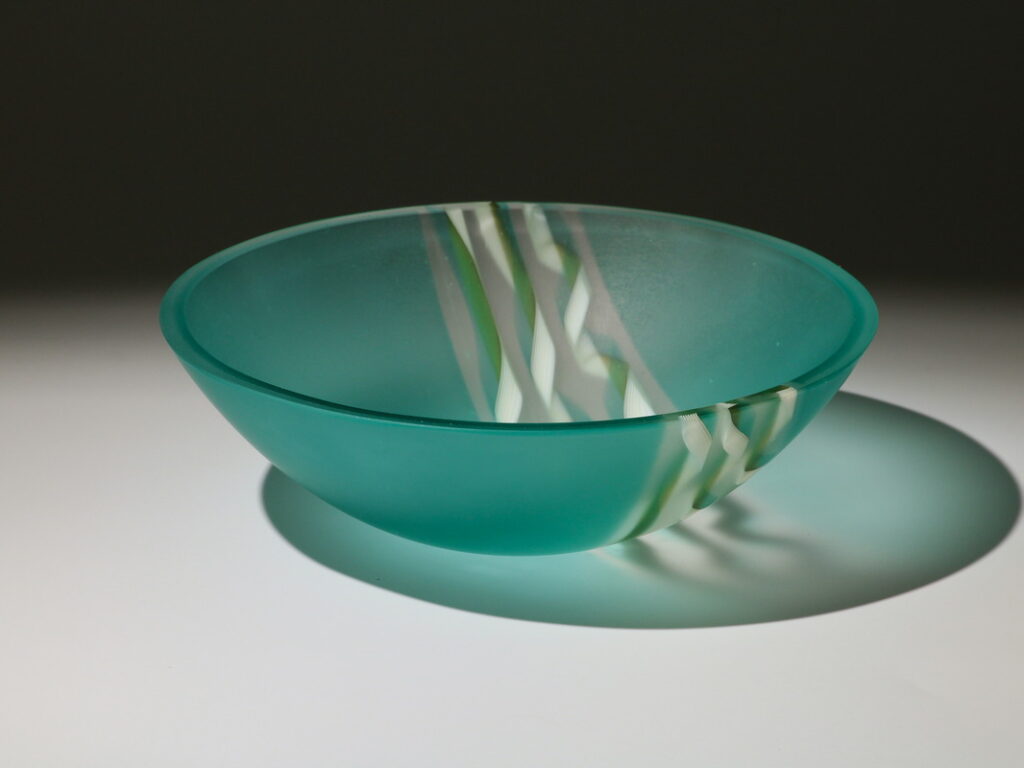Aqua Bowl with Aqua & Vanilla Twisties