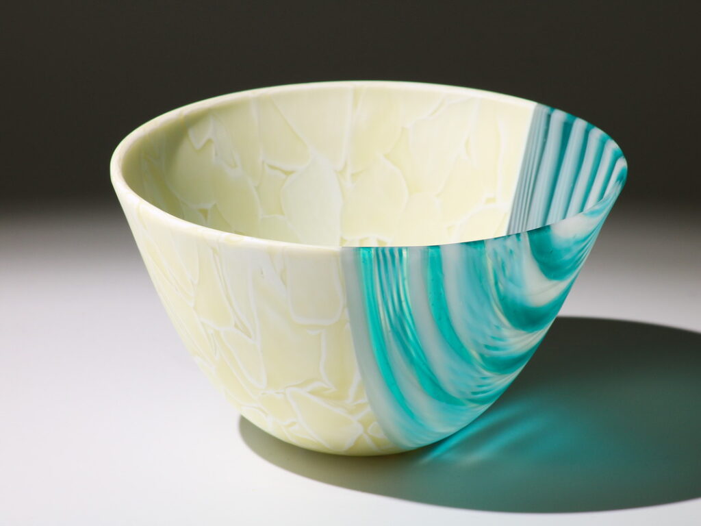 Vanilla Jumble and Peacock & White Twisties Bowl